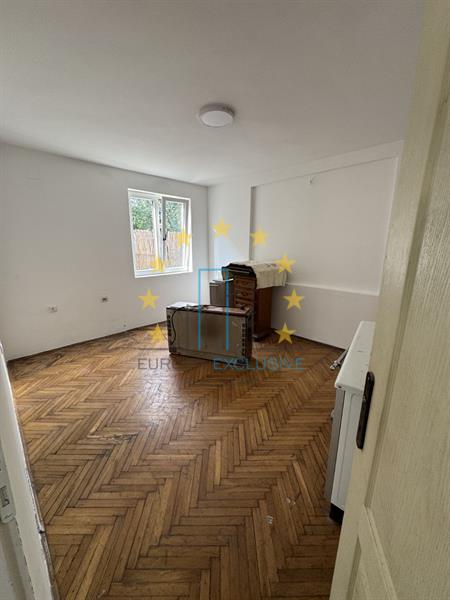 stanovi   Beograd  Sremčica    Beogradska